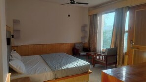 Room - Hitarth Nature Embrace (Bradha)