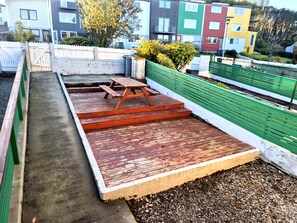 Outdoor dining - Hornagøta 4, 2 (Mid & Attic floor) (Thorshavn)