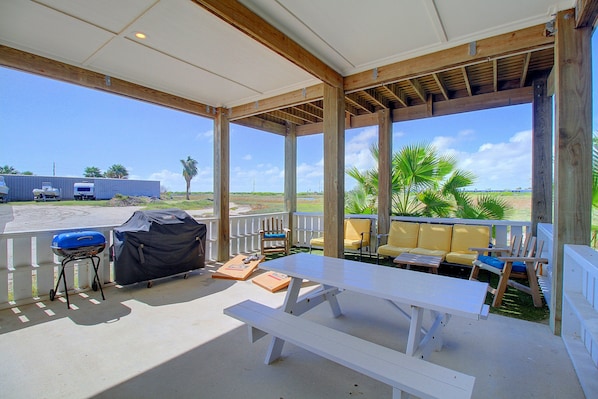 Front of property - Bayfront Family Home w/ Patio in Port Aransas (Port Aransas)