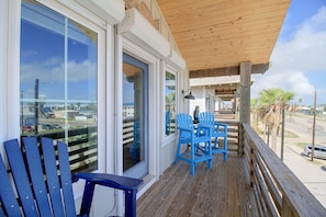 Interior - Bayfront Family Home w/ Patio in Port Aransas (Port Aransas)