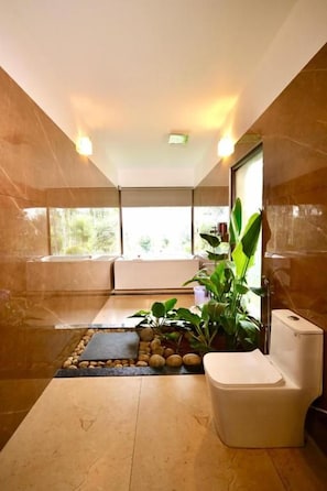 Bathroom - Tangerine Tales Boutique Resort (Meppadi)