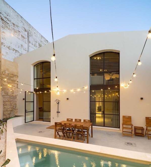 Piscina