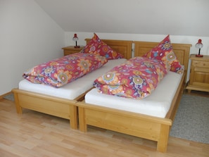 Room - New Listing (Heimenkirch)