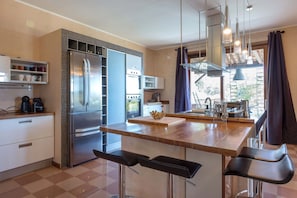 Private kitchen - 'Resort Giglio Di Roccia' (Trecastagni)