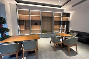 Dining - Jiahe Liyuan Hotel (Beijing Tongren Hospital Beijing Railway Station) (Beijing)