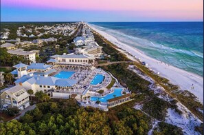 Exterior - Gulf-Front WaterColor "Petite" Corner Condo for 2!  Couple's Beachfront Getaway! (Santa Rosa Beach)