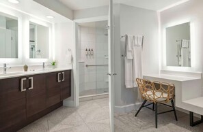 Bathroom - 2BR @ Newport Coast Villas - Resort - Views (Newport Beach)