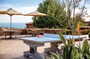 Outdoor dining - 2BR @ Newport Coast Villas - Resort - Views (Newport Beach)