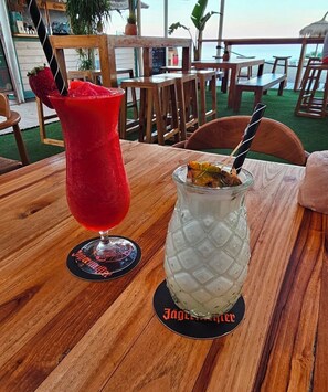 Outdoor dining - New Listing (La cala de mijas)