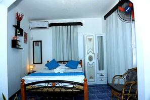 Room - Cozy 1-bedroom studio in awesome Grand Baie with AC & Terrace (Grand Baie)