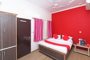 Room - Hotel O Mahalaxmi Palace (Dehradun)