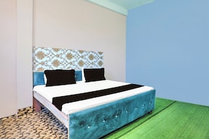 Room - Hotel O VS Palace (Etawah)