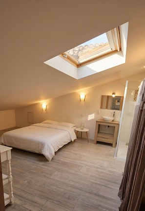 Room - New Listing (Pierrelatte)