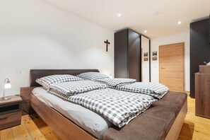 Room - Farmhouse 'Kienzlehof' with Terrace and Black Forest View – 8 Guests – Ideal for Families (Nordrach)