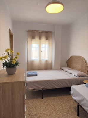 Room - Queralt Guest House (Sagunto)
