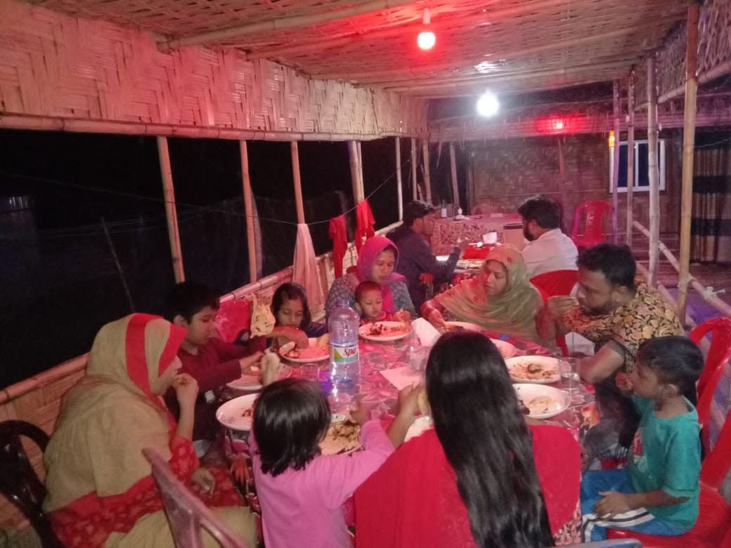 Tempat makan luar
