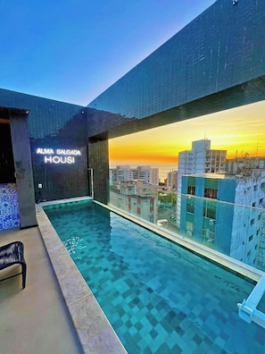 Pool - New Listing (Salvador)