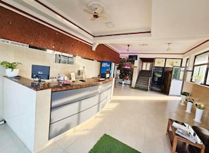 Lobby - Premier park exclusive hotels (Thiruvananthapuram)