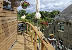 Outdoor dining - Cabin Sleeps 2 With Wifi and Heating (St Austell)