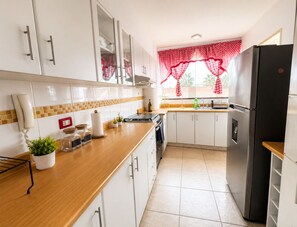 Private kitchen - New Listing (Lima)