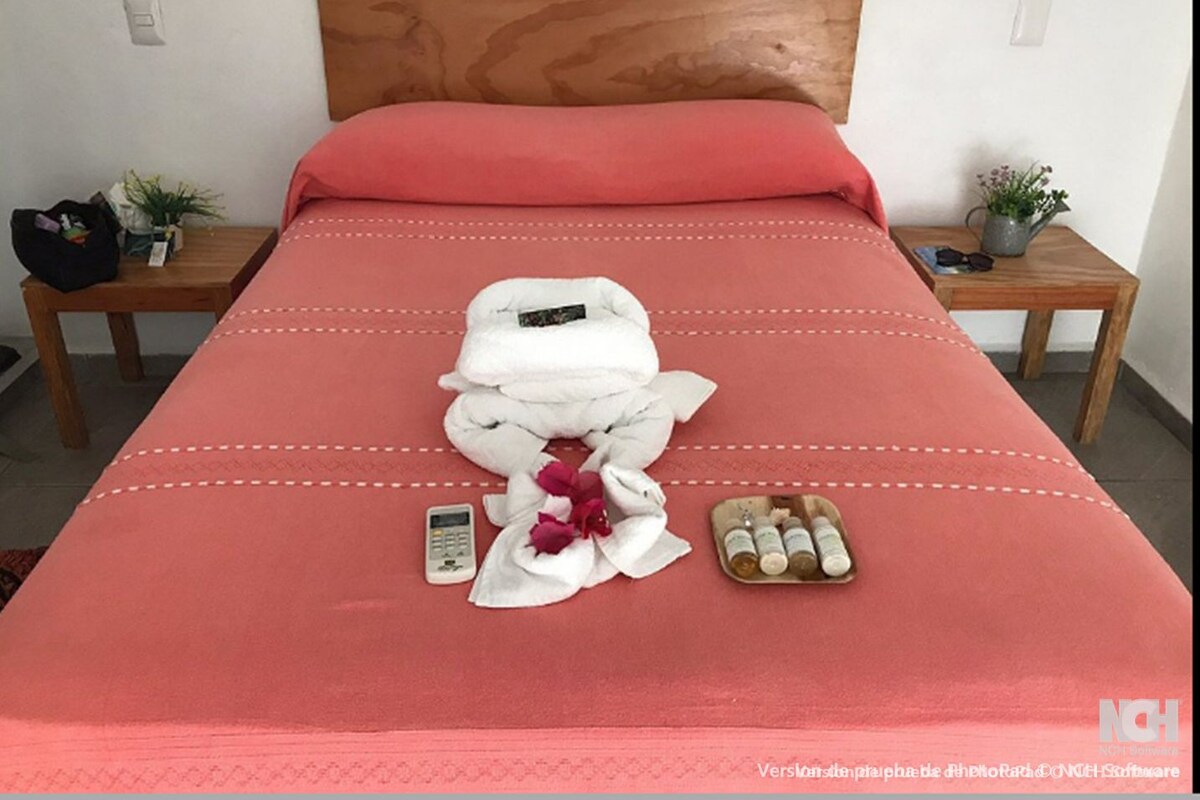 Room Deals for Luna de Agua Tulum, Tulum | Hotwire