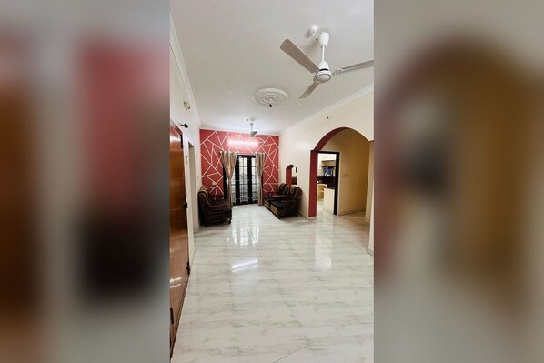 Interior - Ground Floor 2BHK Family Home, AC & Kitchen – Near Srirangam, Trichy (Tiruchirappalli)