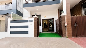 Chi tiết ngoại thất