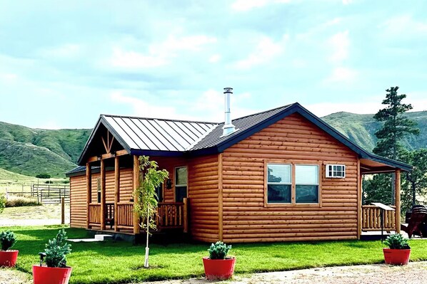 Front of property - Rimrock Ranch Retreat Near Fort Robinson Trails (Harrison)