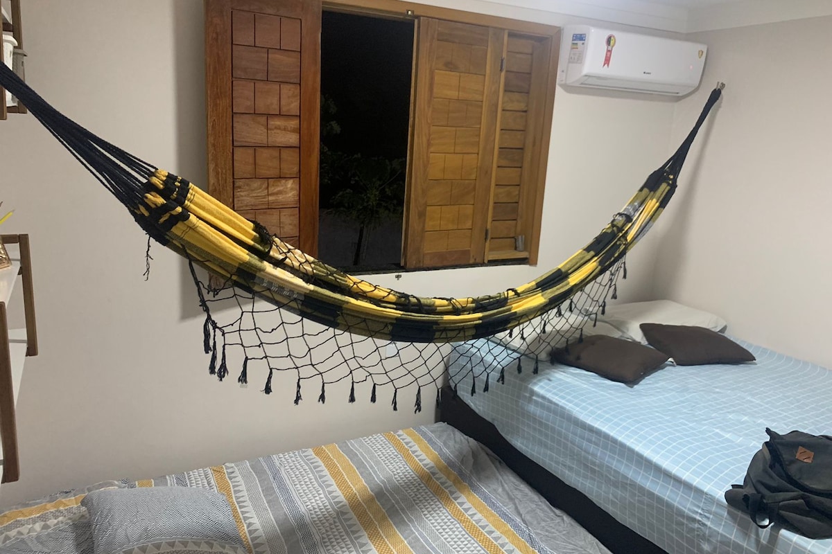 Yellow Submarine : Reviews, Deals, and Hotel Rooms 2026 on Hotels.com