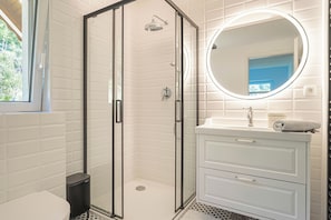 Baño con ducha