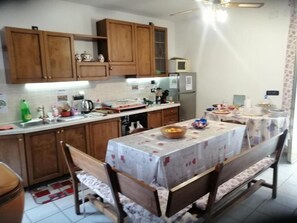 Dining - B&B nonna bi (Serravalle Scrivia)