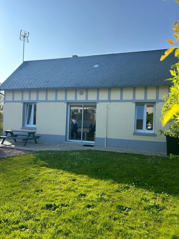 Exterior - New Listing (Petit-Caux)