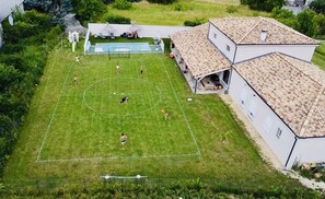 Sports court - New Listing (Saint-Maurice-d'Ardèche)