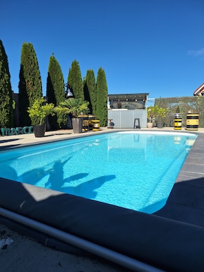 Pool - New Listing (Autrechêne)