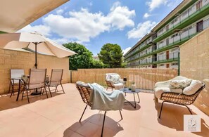 Outdoor dining - New Listing (L'Alfàs del Pi)