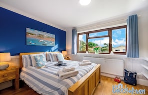 Room - The Beach Haven at Bude. A high-quality, dog-friendly, holiday cottage, Cornwall (Bude)