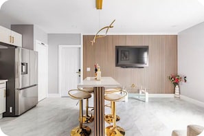 Dining - Cozy charm and modern design apartment in Deltona, FL. (Deltona)