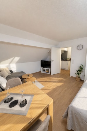 Living area - New Listing (Rüdenhausen)