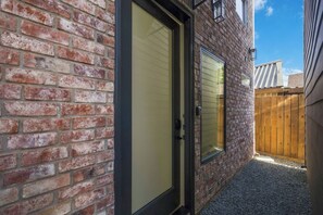 Exterior detail - SoHo Vibes - EaDo Lofts #B (Houston)