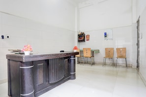 Khu sảnh