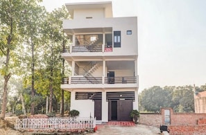 Ngoại thất