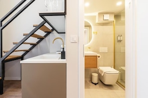 Bathroom - K20 - Boutique Apartments by BQA (Budapest)