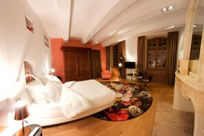 Room - Château Prieuré Marquet (Saint-Martin-du-Bois)
