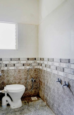 Bathroom - Hotel O Rajyog Inn (Pune)