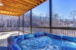 Bain à remous extérieur