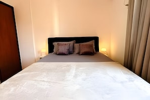 Room - Apartamento 301 - Cesar Finotti 1108 (Uberlândia)