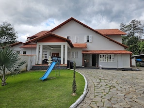 Ngoại thất