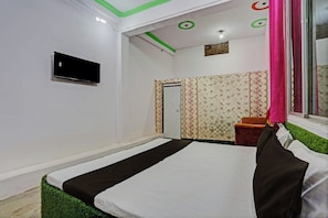 Room - Hotel O Jai Bhole Guest House And Rooms (Rasulabad)