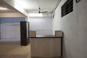 Lobby - Hotel O RVC Hospitality Near Pune (Pune)
