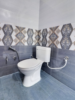 Bathroom - HOTEL O YASH LEGACY INN (Raebareily)